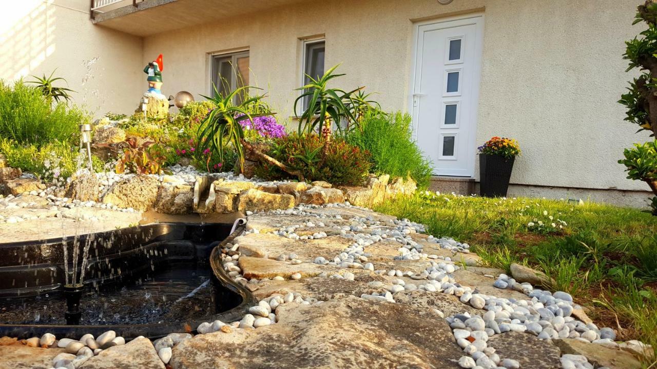 Apartment Tara Pula Dış mekan fotoğraf