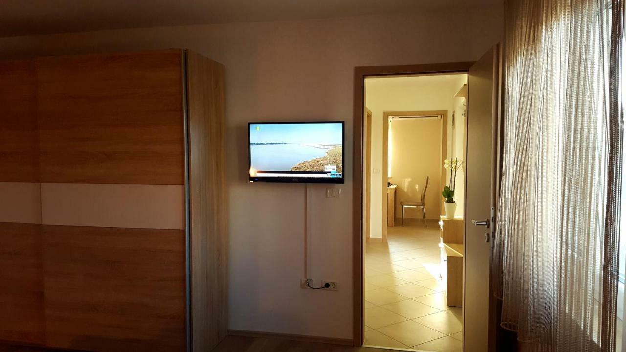 Apartment Tara Pula Dış mekan fotoğraf