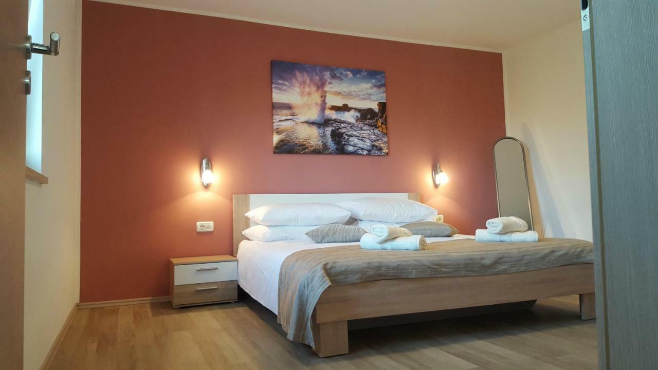 Apartment Tara Pula Dış mekan fotoğraf